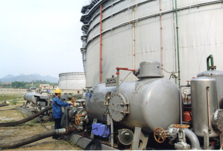 (image for) Oil Tanks Cleaning Services