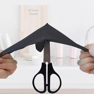 (image for) Oil and water resistant disposable nitrile rubber gloves